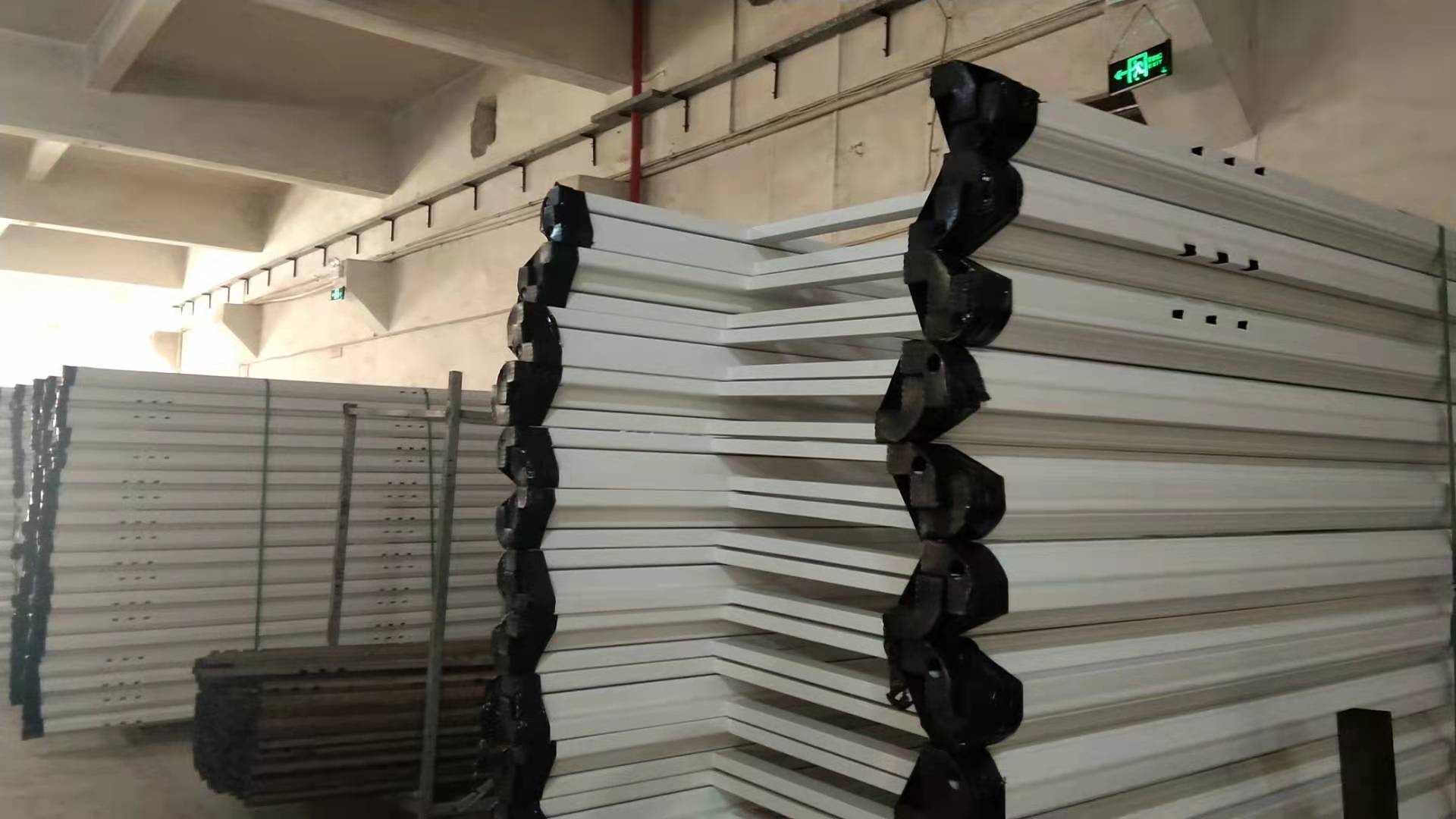 鐵床都是怎么樣打包裝的？