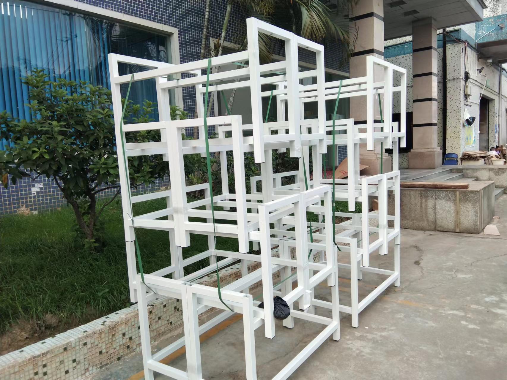 上下鋪雙層鐵架床的發(fā)貨時(shí)間到了！